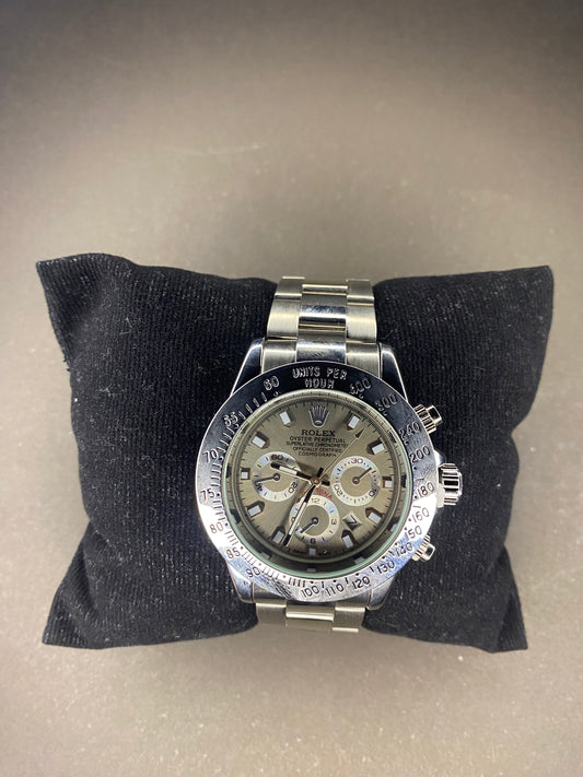 Rolex Daytona — Silver Dial